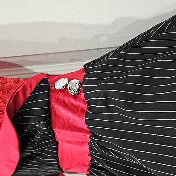 Dance costume - Picture 2 of 6